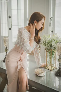 Lee Yeon Jeong: Indoor Photoshoot Secrets of a Korean Fashion Icon - image 56