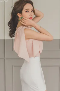 Lee Yeon Jeong: Indoor Photoshoot Secrets of a Korean Fashion Icon - image 31