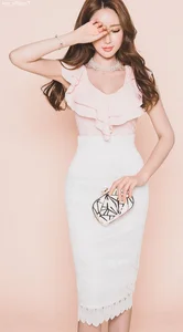 Lee Yeon Jeong: Indoor Photoshoot Secrets of a Korean Fashion Icon - image 41