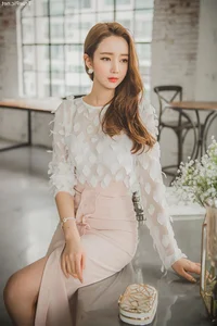 Lee Yeon Jeong: Indoor Photoshoot Secrets of a Korean Fashion Icon - image 82