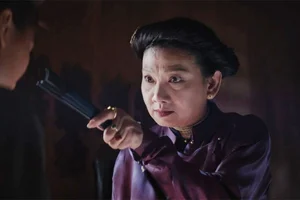 My Uyen Shines as the Captivating Villain in Detective Kien - image 8