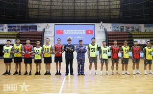 Strengthening Ties: Vietnam and China Naval Forces Engage in Friendly Exchange - image 11