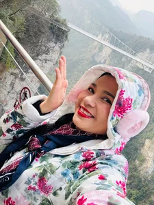 Việt Trinh Shares Nostalgic Photos and Opens Up About Her Journey Overcoming Depression - image 3