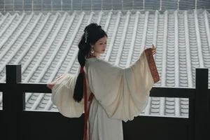 Xiao Kai Features in YiTuYu Art Language Vol.6656 Art Series - image 0