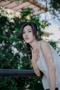 YiTuYu Art Language Vol.9873 Yi Ting: Captivating Modern Portrait Gallery - image 1