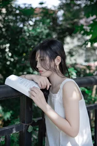 YiTuYu Art Language Vol.9873 Yi Ting: Captivating Modern Portrait Gallery - image 11
