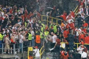 EURO 2024: Spectacular 'Waterfall' Phenomenon Surprises Fans at Signal Iduna Park - image 4