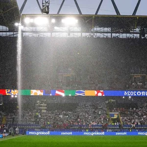 EURO 2024: Spectacular 'Waterfall' Phenomenon Surprises Fans at Signal Iduna Park - image 2