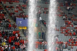 EURO 2024: Spectacular 'Waterfall' Phenomenon Surprises Fans at Signal Iduna Park - image 3