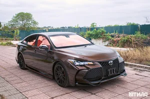 Rare Toyota Avalon TRD in Vietnam US Import Value Depreciation - image 9