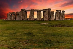10 Unsolved Ancient Mysteries That Continue to Baffle Modern Experts - image 0