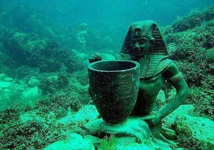 10 Unsolved Ancient Mysteries That Continue to Baffle Modern Experts - image 2