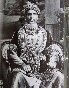 The Shocking History of an Indian Maharaja Who Used Rolls-Royce Cars to Sweep Trash - image 6