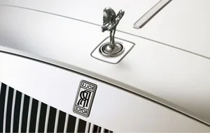The Shocking History of an Indian Maharaja Who Used Rolls-Royce Cars to Sweep Trash - image 1