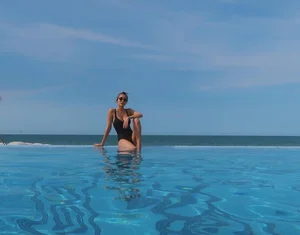 Vietnamese Icons Dang Thu Thao and Tang Thanh Ha Stun in Rare Swimwear Photos - image 0