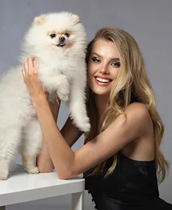 Krystyna Pyszková Crowned Miss World 2023: A Blend of Beauty, Law, and Philanthropy - image 12