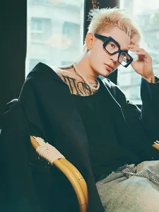 Everything You Need to Know About Singer Chi Dan's Recent Social Media Buzz - image 7