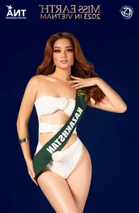 Miss Earth 2023 Contestants Stun in Glamorous Bikini Photoshoot - image 50