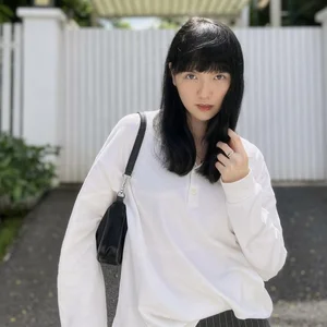 Hải Tú's Signature Street Style: The Ultimate Guide to Effortless Chic Fashion - image 4