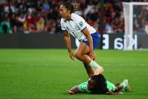Highlights and Unforgettable Moments from the Women's World Cup - image 7