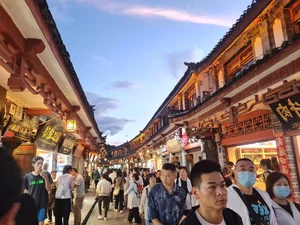 Discover the Magic of Lijiang: A Guide to China’s Most Enchanting Ancient Town - image 5
