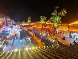 Discover the Magic of Lijiang: A Guide to China’s Most Enchanting Ancient Town - image 7