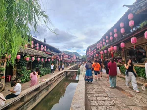 Discover the Magic of Lijiang: A Guide to China’s Most Enchanting Ancient Town - image 6