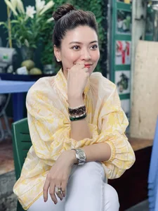 Elegant Summer Office Wear Inspiration from VTV’s Wealthiest Anchors - image 6