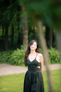 YiTuYu Art Language Vol. 4944 featuring Xiao Qiu: Elegant Portraiture - image 32