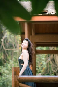 YiTuYu Art Language Vol. 4944 featuring Xiao Qiu: Elegant Portraiture - image 5