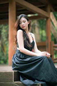 YiTuYu Art Language Vol. 4944 featuring Xiao Qiu: Elegant Portraiture - image 21