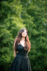 YiTuYu Art Language Vol. 4944 featuring Xiao Qiu: Elegant Portraiture - image 22