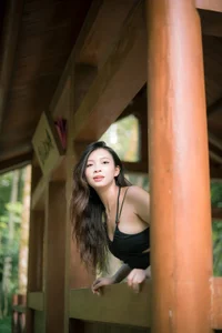 YiTuYu Art Language Vol. 4944 featuring Xiao Qiu: Elegant Portraiture - image 31