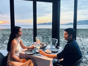 Vietnamese Star Nhat Kim Anh Reunites with Ex-Husband for Son’s Dinner - image 2
