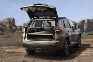 Nissan X-Trail Multi-Bed Edition: The Ultimate SUV for Outdoor Enthusiasts - image 1