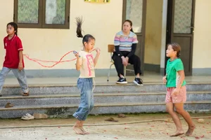 Education in the Border Highlands: The Dedicated Teachers of Thanh Hóa Province - image 3