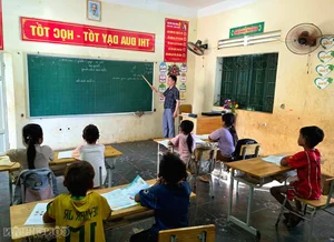 Education in the Border Highlands: The Dedicated Teachers of Thanh Hóa Province - image 7
