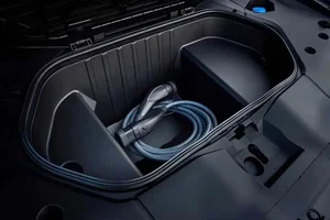 2026 BMW iX3 L Featuring Huawei Technology to Compete in the Global EV Market - image 2