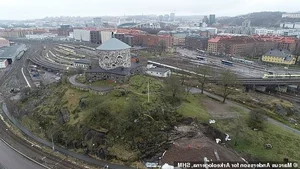 Archaeologists Discover Mysterious Artifact at Ancient Swedish Fortress - image 5