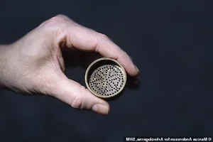 Archaeologists Discover Mysterious Artifact at Ancient Swedish Fortress - image 8
