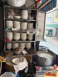 Hanoi Pho Stall Serves Delicious Bowls for Just 23,000 VND - image 7