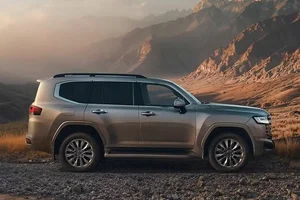 Toyota Land Cruiser LC300 Hybrid Now Accepting Deposits In Vietnam Ahead Of August Launch - image 1