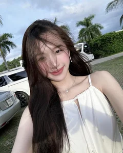 Beauty Pageant Contestant Stuns Social Media with Striking Resemblance to Doan Hai My - image 6