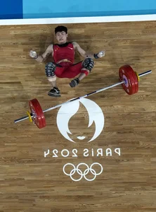 Paris Olympics August 7: Trinh Van Vinh's Disappointment and Vietnam's Hopes - image 1