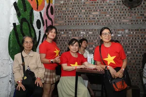Musical Heritage: How Thai Thuy Linh’s Father Sowed the Seeds of Revolutionary Song - image 1