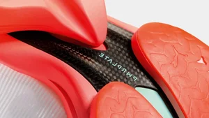 Puma Unveils New Super Shoe Promising to Shave 4 Minutes Off Marathon Times - image 4