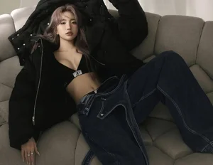 Huyen 2k4 Post-Marriage: Embracing Glamour and Confident Style After Marrying Wealthy Heir But - image 2