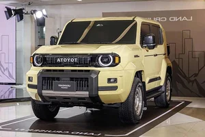 Toyota Land Cruiser FJ Legend: The Rebirth of the Iconic 70 Series - image 6