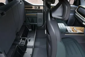 Kia Tasman Body-on-Frame SUV: A Powerful New Rival for the Ford Everest - image 9