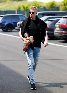 Kevin De Bruyne: Style Guide to the Belgian Captain's Off-Pitch Look - image 8